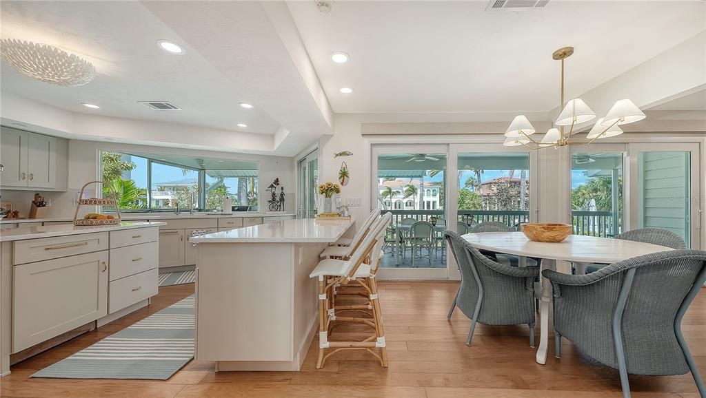 En Venta: $4,495,000 (4 camas, 3 baños, 3336 Pies cuadrados)