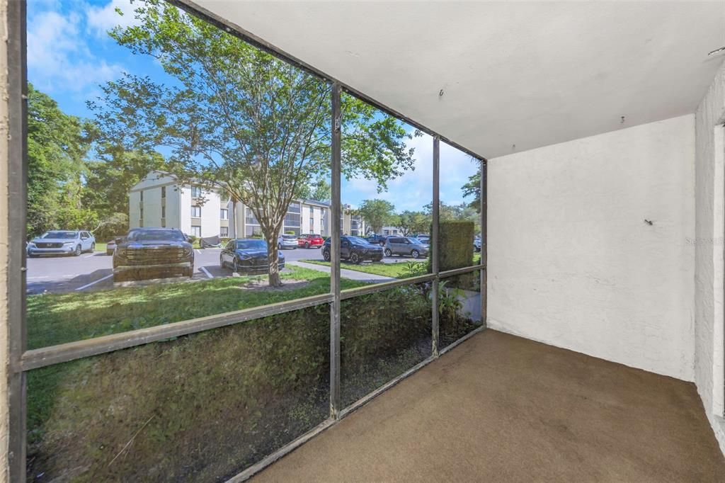 En Venta: $194,900 (2 camas, 2 baños, 979 Pies cuadrados)