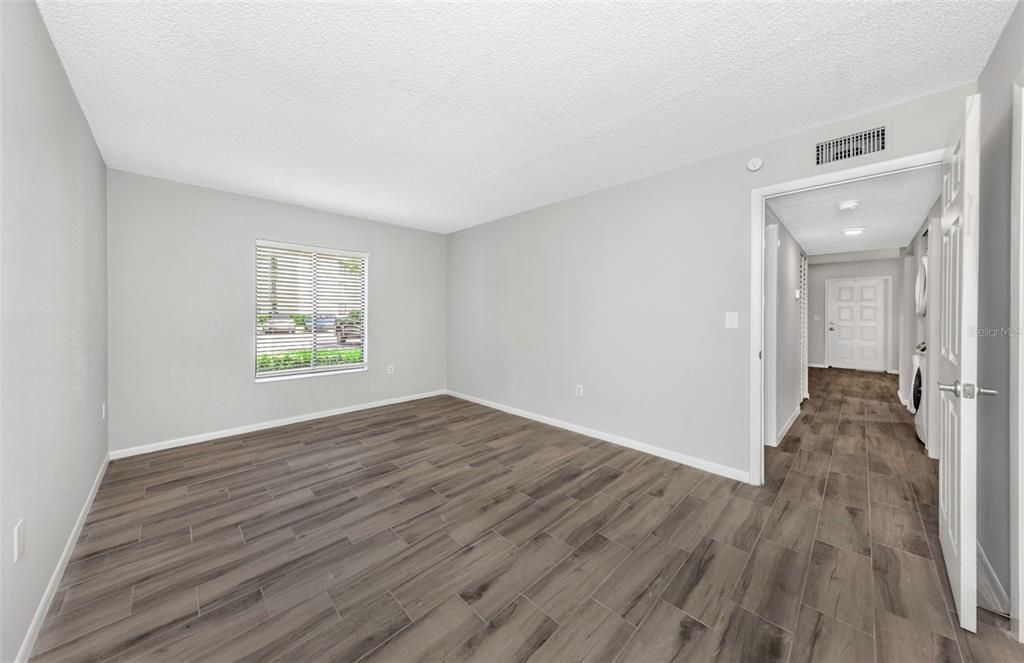 En Venta: $194,900 (2 camas, 2 baños, 979 Pies cuadrados)
