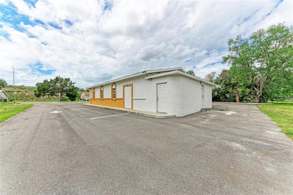 Active With Contract: $459,000 (0 beds, 0 baths, 2158 Square Feet)