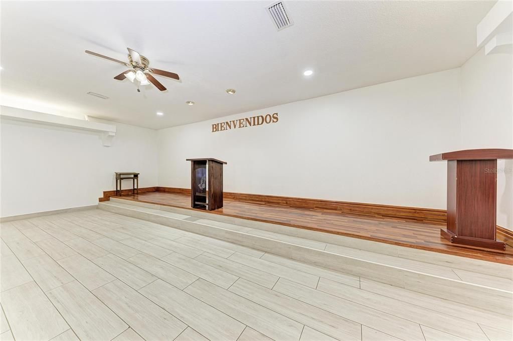 Active With Contract: $459,000 (0 beds, 0 baths, 2158 Square Feet)