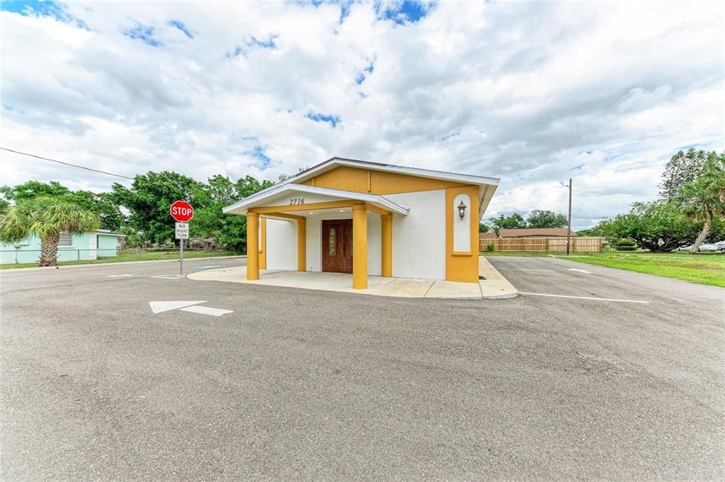 Active With Contract: $459,000 (0 beds, 0 baths, 2158 Square Feet)