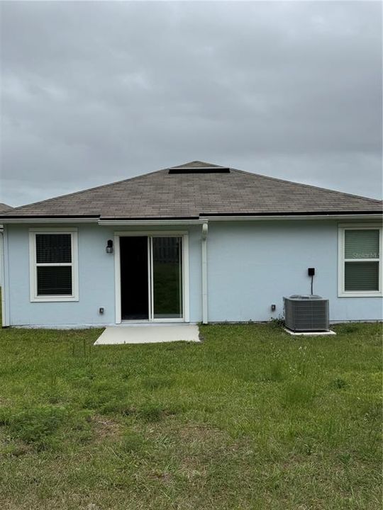 For Sale: $349,000 (3 beds, 2 baths, 1669 Square Feet)