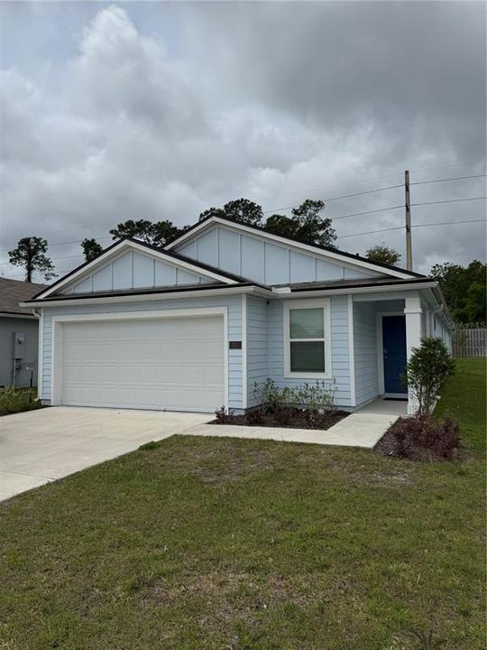 For Sale: $349,000 (3 beds, 2 baths, 1669 Square Feet)