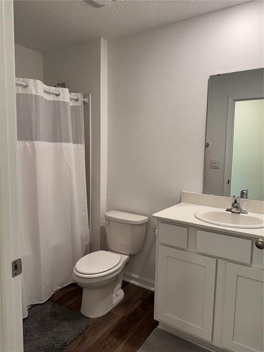 For Sale: $349,000 (3 beds, 2 baths, 1669 Square Feet)