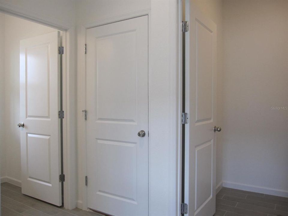 En Renta: $2,250 (3 camas, 2 baños, 1966 Pies cuadrados)