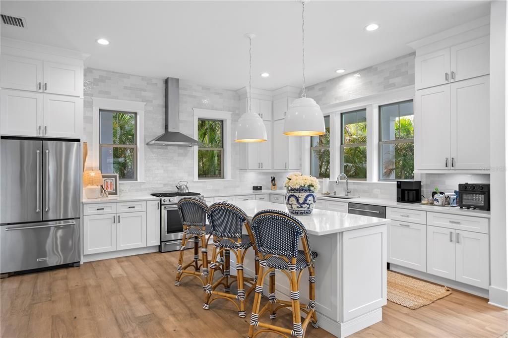 Active With Contract: $995,000 (3 beds, 2 baths, 2091 Square Feet)