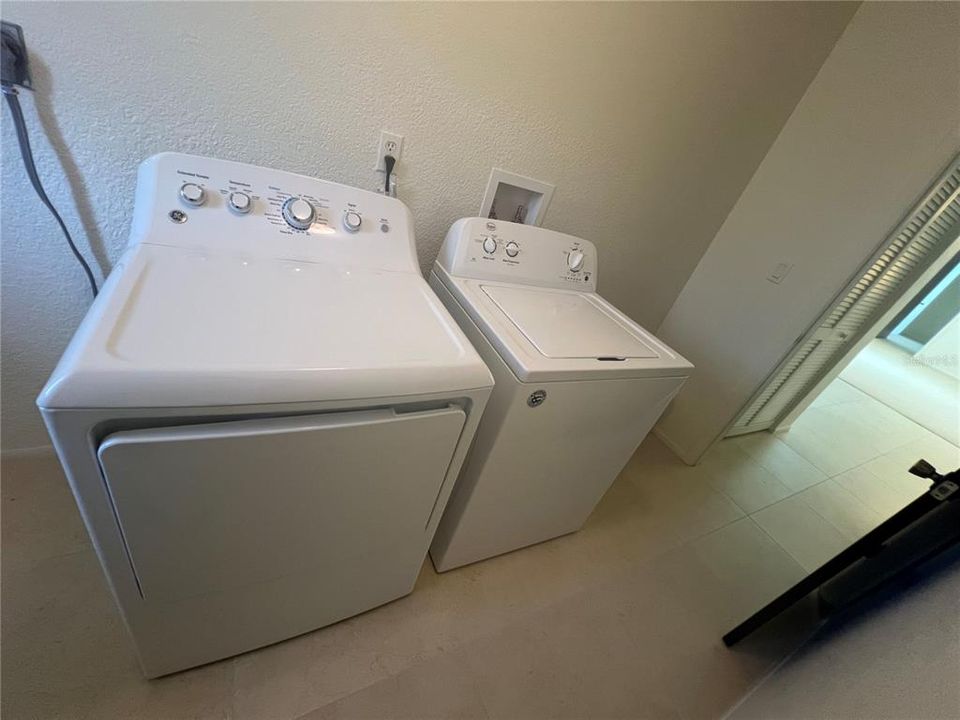 В аренду: $2,350 (3 спален, 2 ванн, 1863 Квадратных фут)
