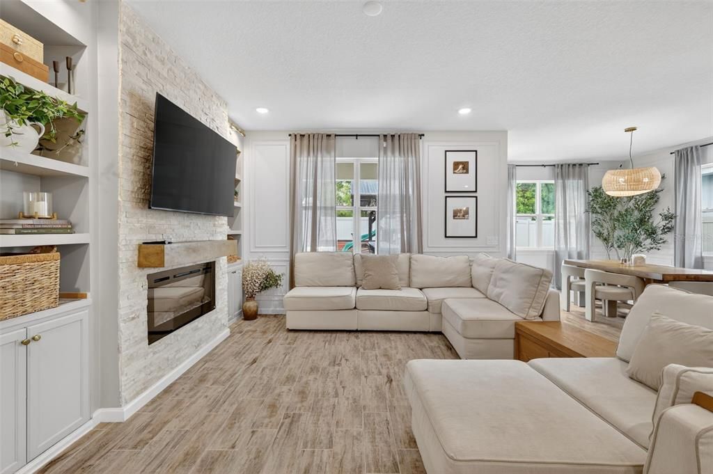 Activo con contrato: $535,000 (5 camas, 3 baños, 3164 Pies cuadrados)