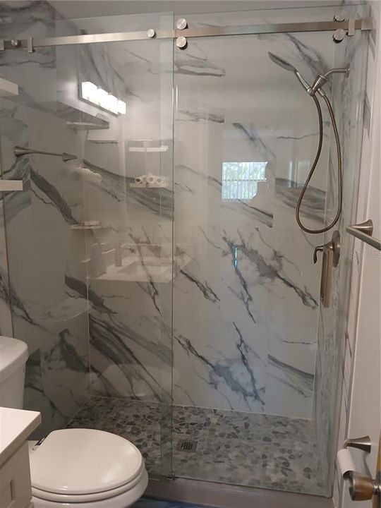 For Sale: $110,900 (1 beds, 1 baths, 854 Square Feet)