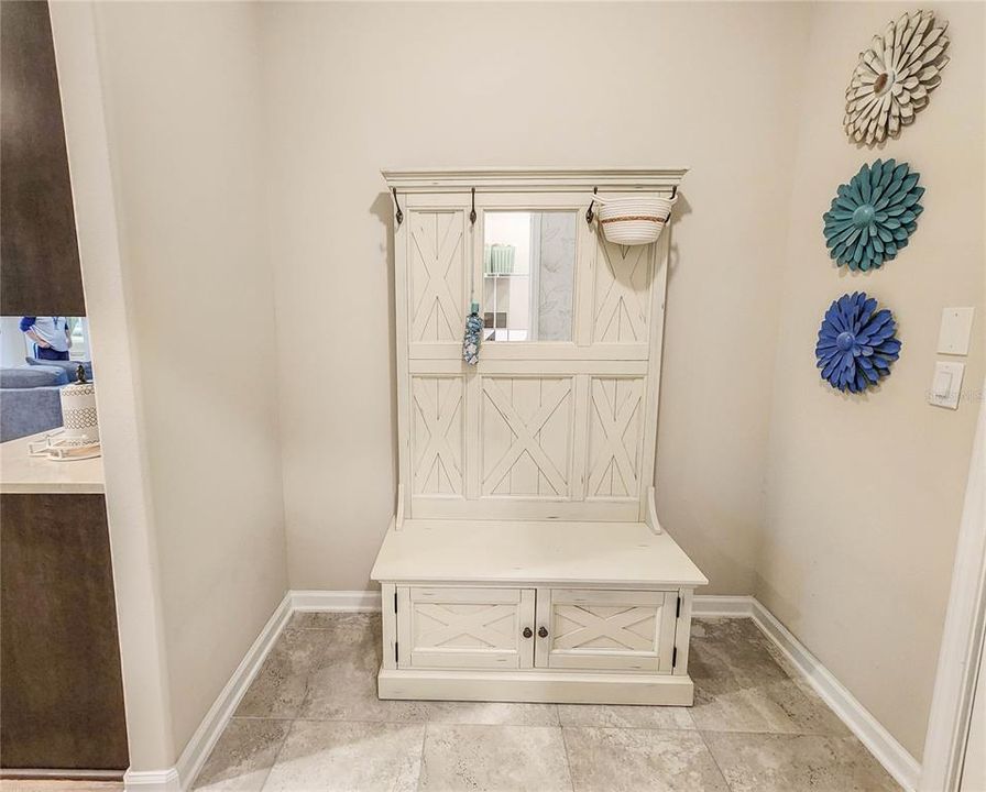 En Venta: $649,900 (5 camas, 4 baños, 2897 Pies cuadrados)
