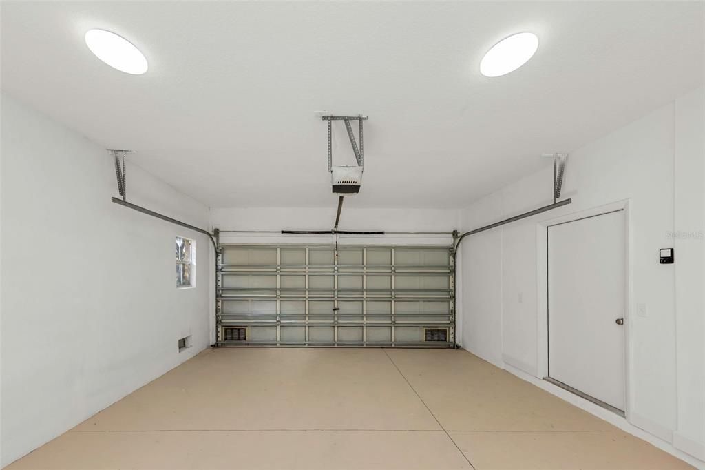 En Venta: $325,000 (3 camas, 2 baños, 1805 Pies cuadrados)