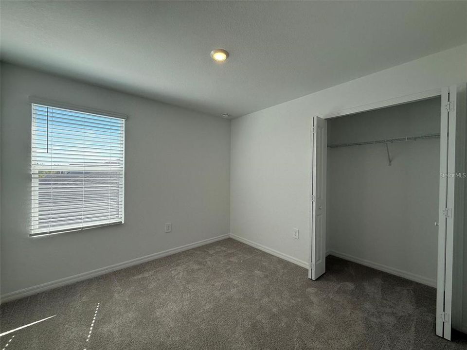 For Rent: $2,075 (4 beds, 2 baths, 2028 Square Feet)