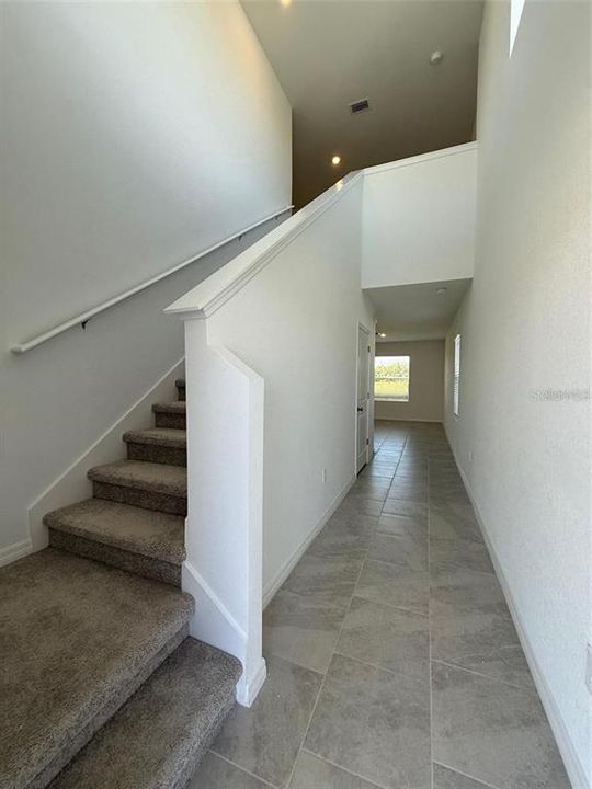 For Rent: $2,075 (4 beds, 2 baths, 2028 Square Feet)