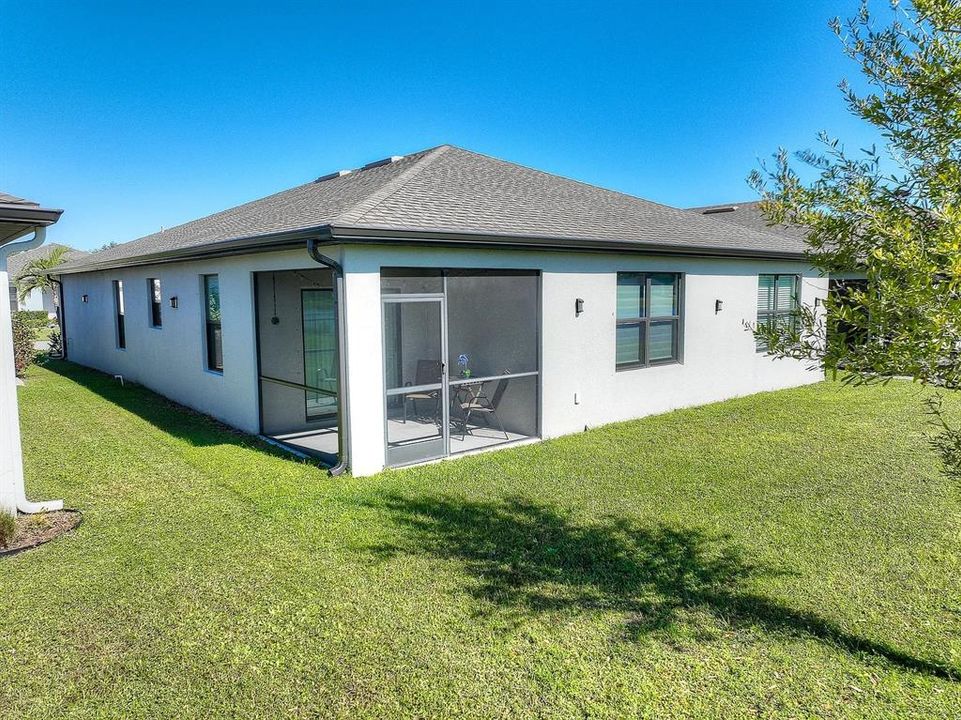 For Rent: $2,350 (4 beds, 2 baths, 1850 Square Feet)