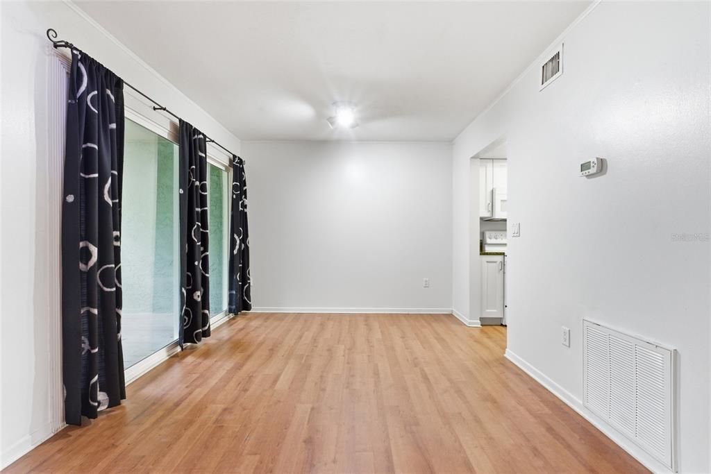 En Venta: $154,900 (3 camas, 2 baños, 1146 Pies cuadrados)