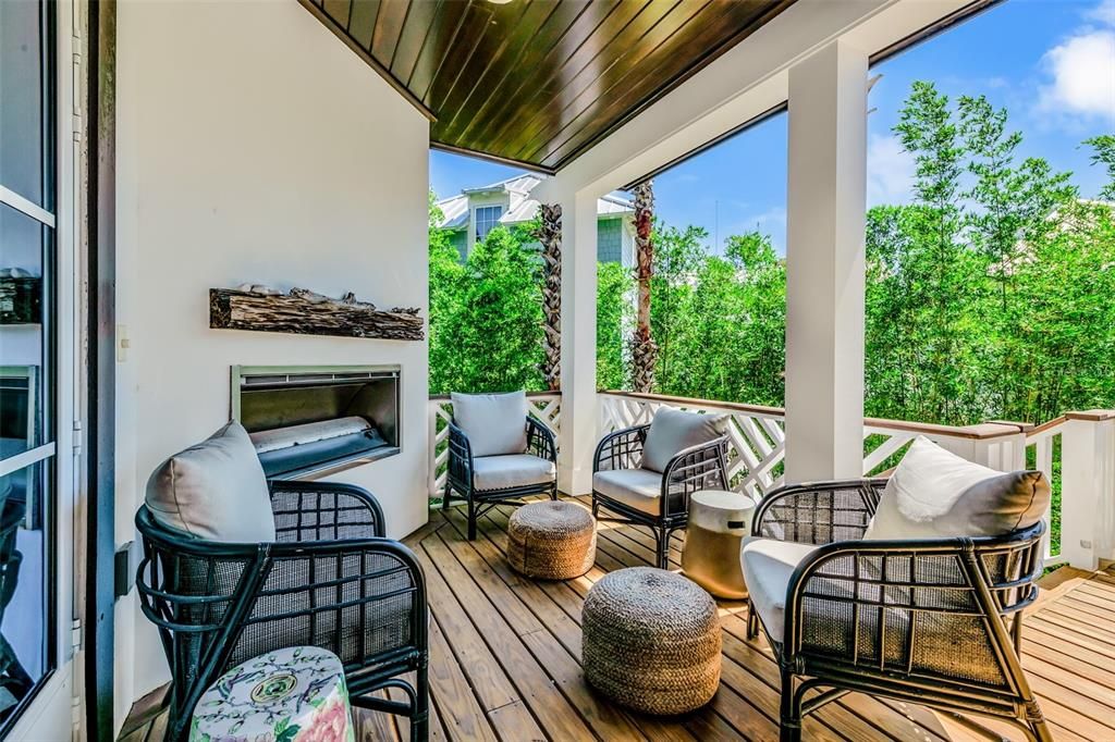 For Sale: $5,450,000 (5 beds, 4 baths, 4540 Square Feet)