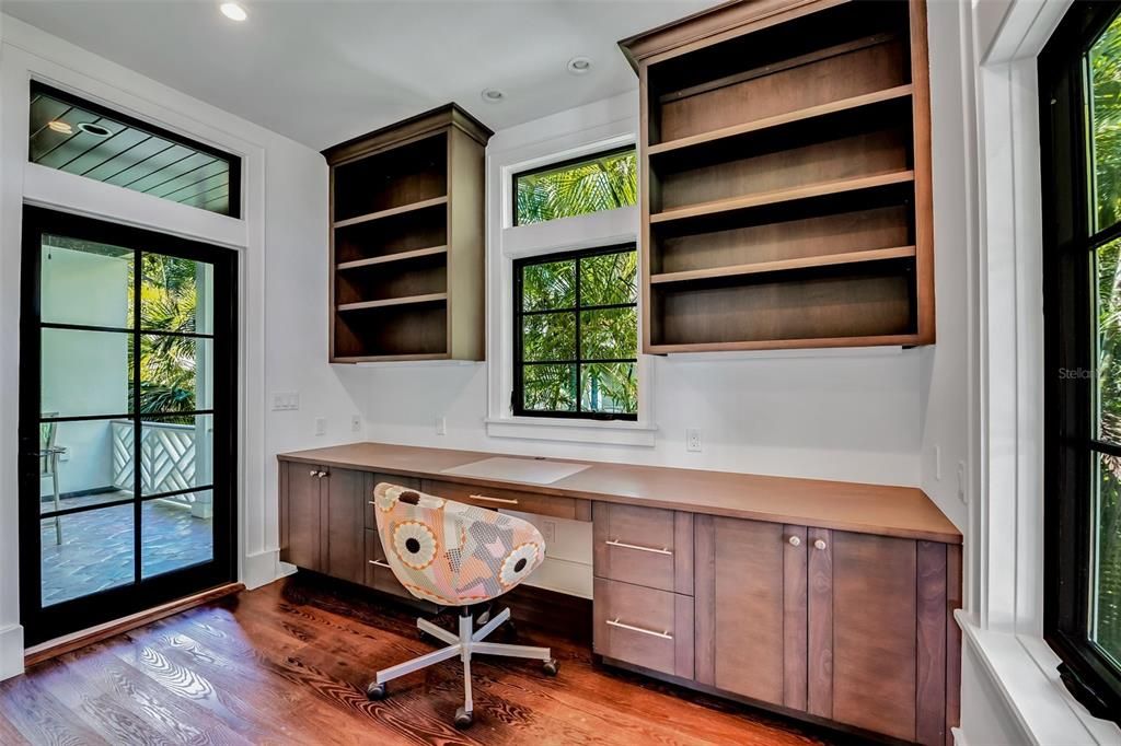 For Sale: $5,450,000 (5 beds, 4 baths, 4540 Square Feet)