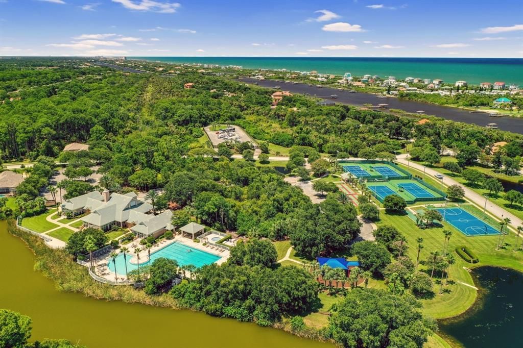 待售: $329,000 (0.47 acres)