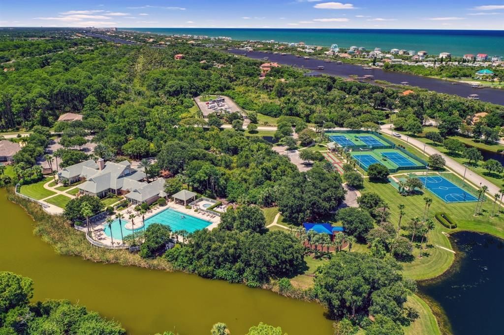 待售: $329,000 (0.47 acres)