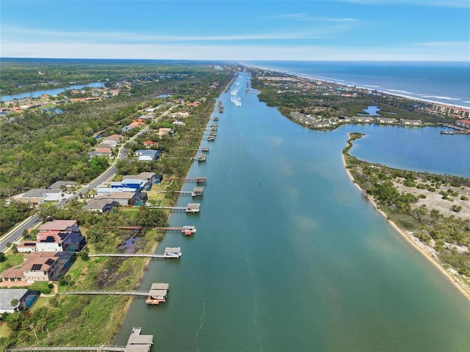 待售: $329,000 (0.47 acres)