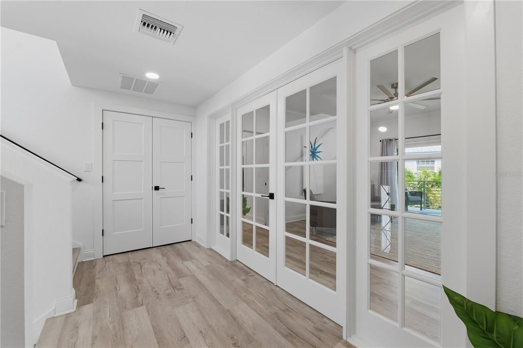 For Sale: $2,232,500 (4 beds, 4 baths, 3560 Square Feet)
