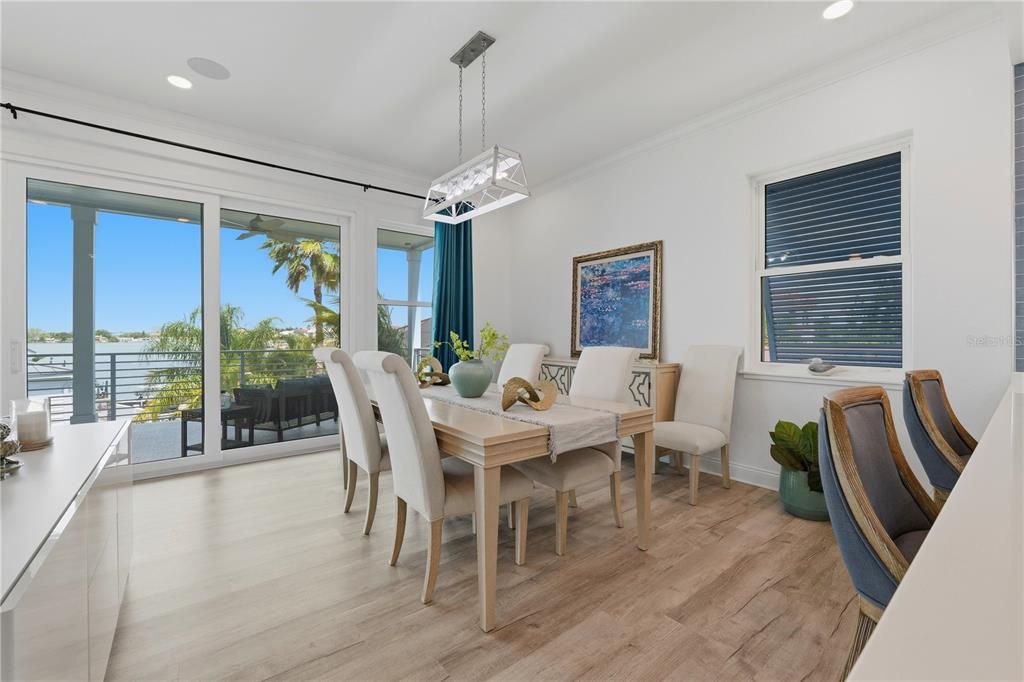 For Sale: $2,232,500 (4 beds, 4 baths, 3560 Square Feet)