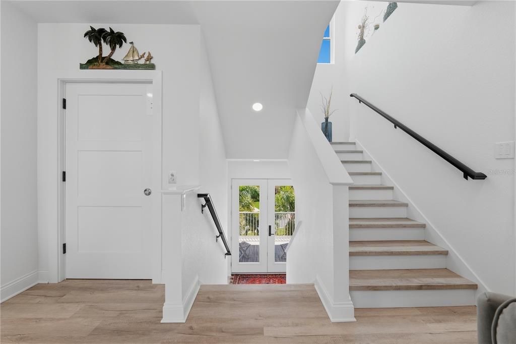 For Sale: $2,232,500 (4 beds, 4 baths, 3560 Square Feet)