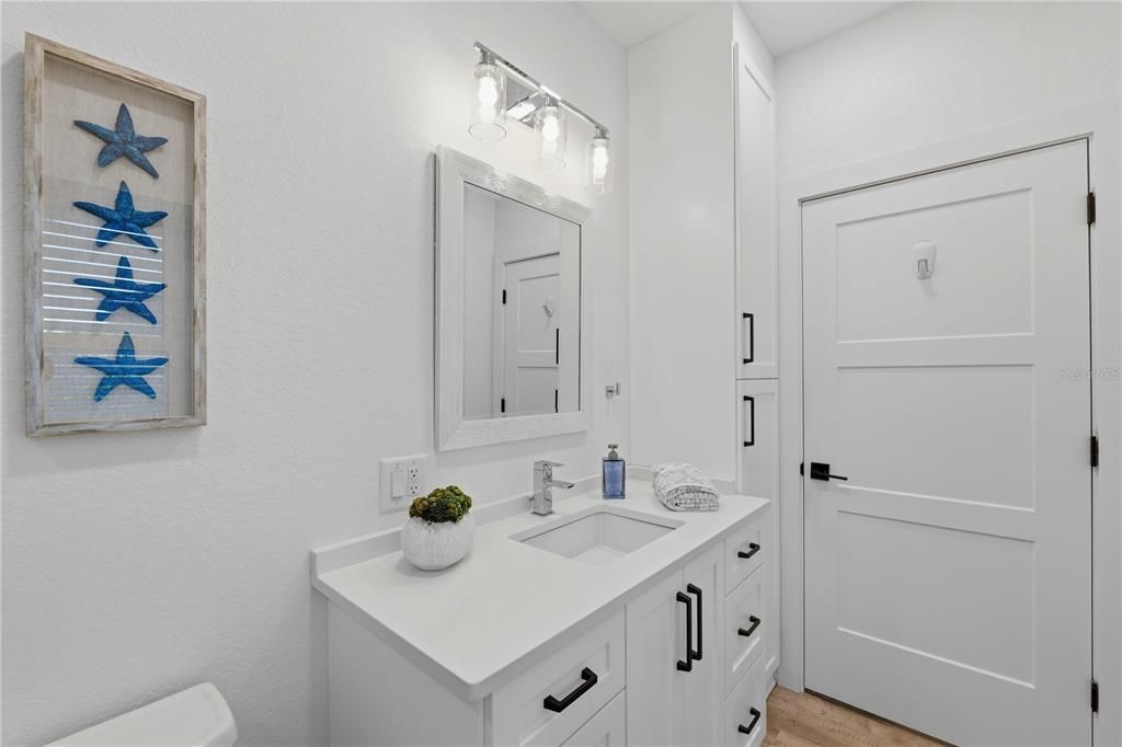 For Sale: $2,232,500 (4 beds, 4 baths, 3560 Square Feet)
