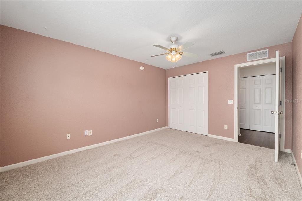 For Sale: $195,000 (2 beds, 2 baths, 1827 Square Feet)