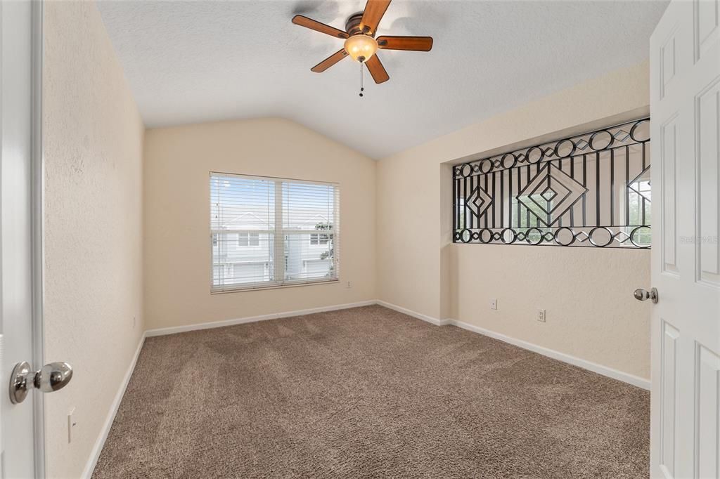 For Sale: $195,000 (2 beds, 2 baths, 1827 Square Feet)