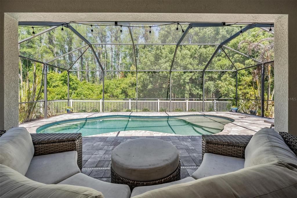 Activo con contrato: $540,000 (5 camas, 3 baños, 2447 Pies cuadrados)