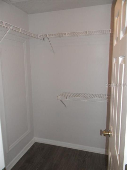Active With Contract: $1,700 (2 beds, 1 baths, 1242 Square Feet)