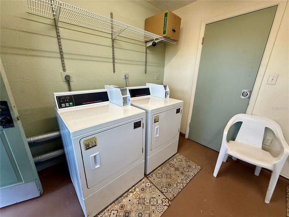 В аренду: $1,400 (2 спален, 2 ванн, 1010 Квадратных фут)