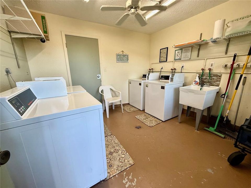 В аренду: $1,400 (2 спален, 2 ванн, 1010 Квадратных фут)