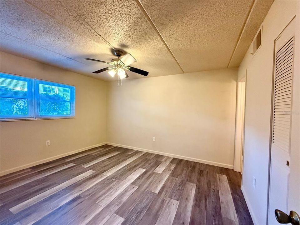 В аренду: $1,400 (2 спален, 2 ванн, 1010 Квадратных фут)