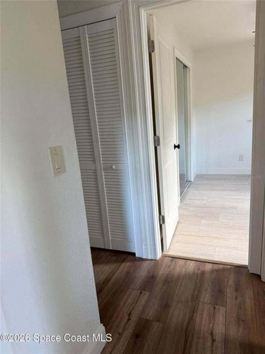 На продажу: $324,900 (3 спален, 2 ванн, 1381 Квадратных фут)