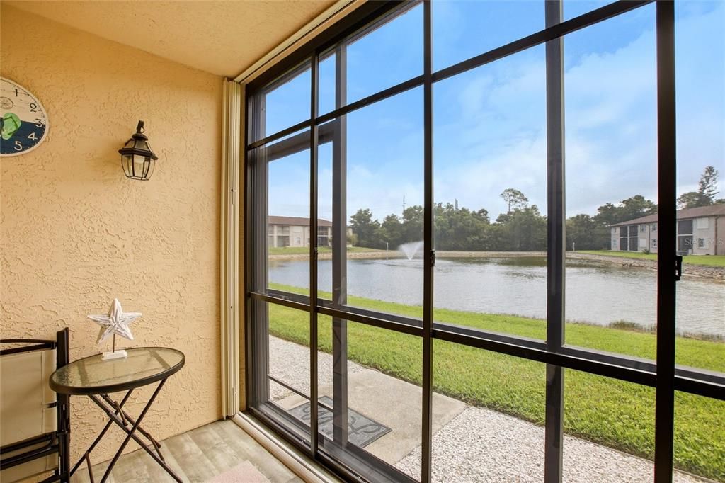 Active With Contract: $159,900 (2 beds, 2 baths, 859 Square Feet)