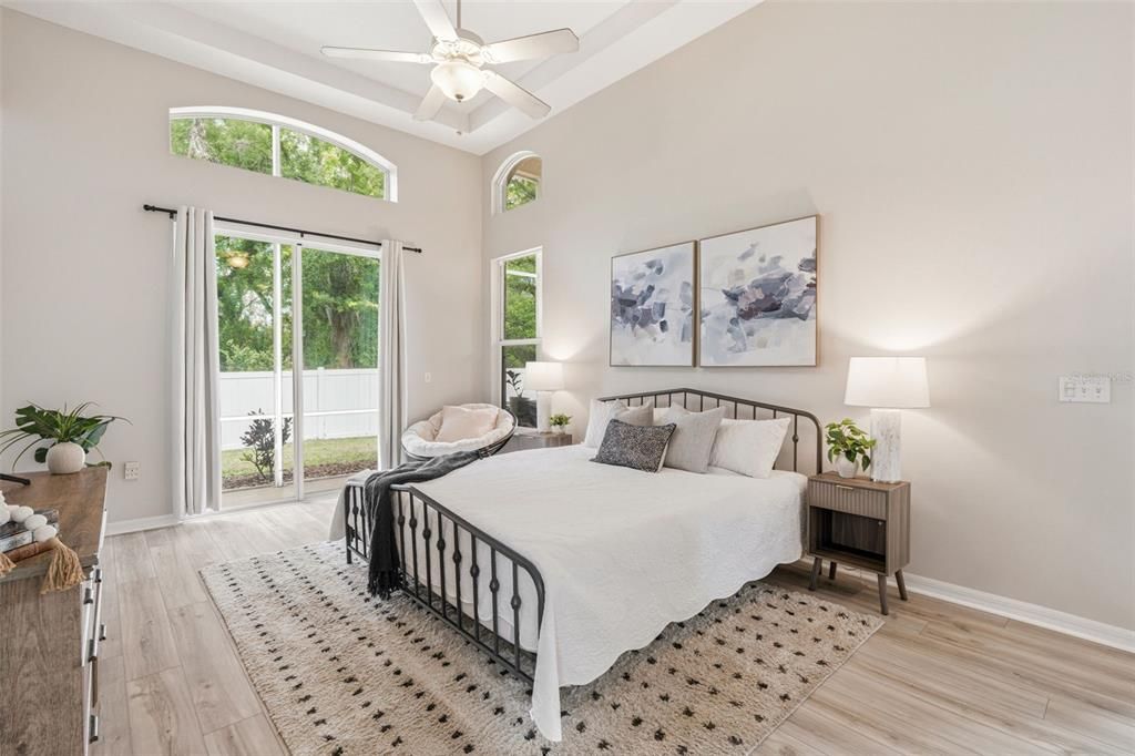 Active With Contract: $489,900 (3 beds, 2 baths, 2115 Square Feet)