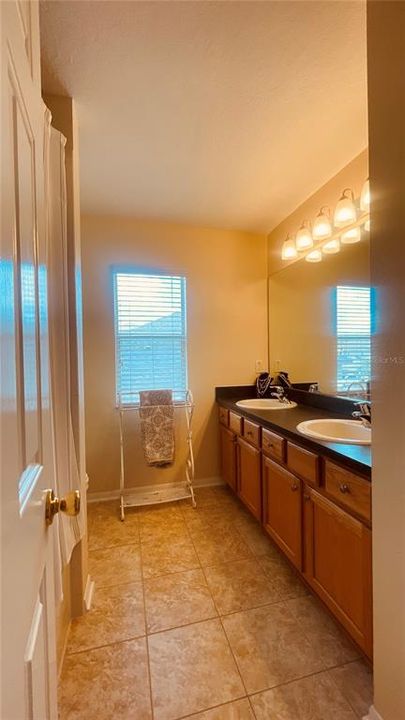 Active With Contract: $690,000 (5 beds, 3 baths, 3461 Square Feet)