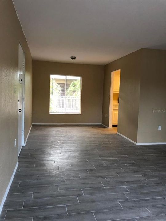 For Rent: $1,290 (2 beds, 2 baths, 920 Square Feet)
