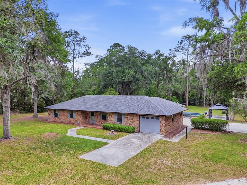 For Sale: $375,000 (3 beds, 2 baths, 2921 Square Feet)