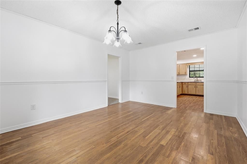 For Sale: $375,000 (3 beds, 2 baths, 2921 Square Feet)