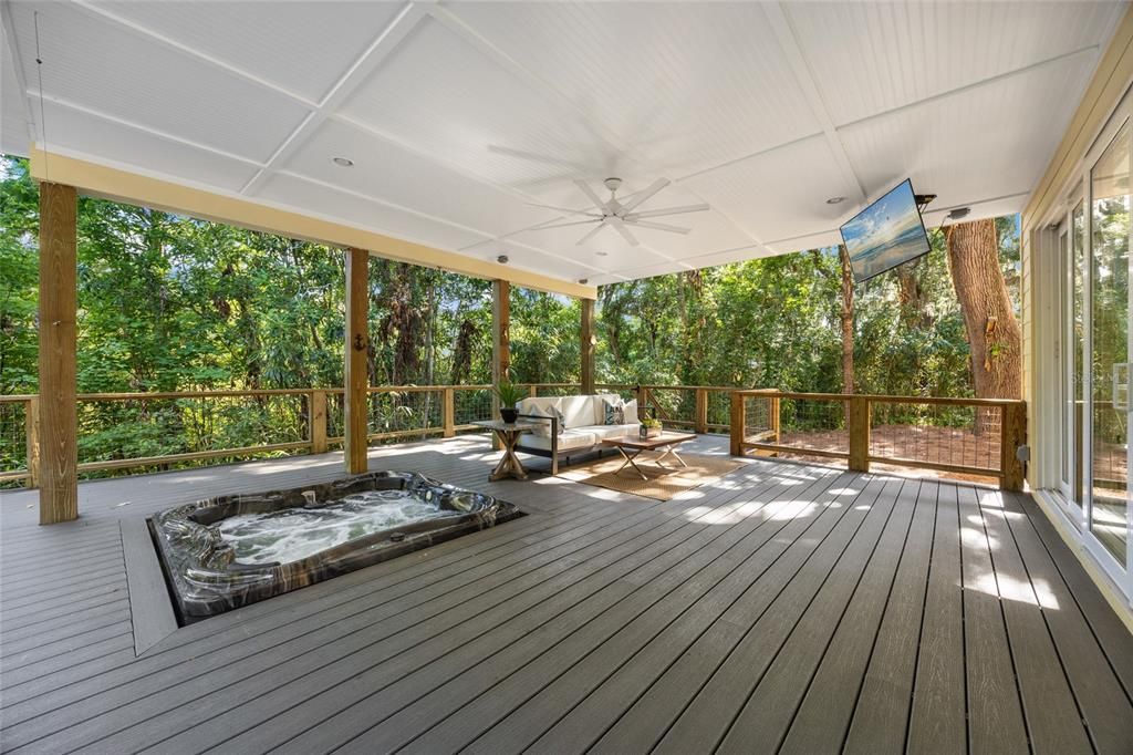Active With Contract: $1,680,000 (3 beds, 2 baths, 1962 Square Feet)