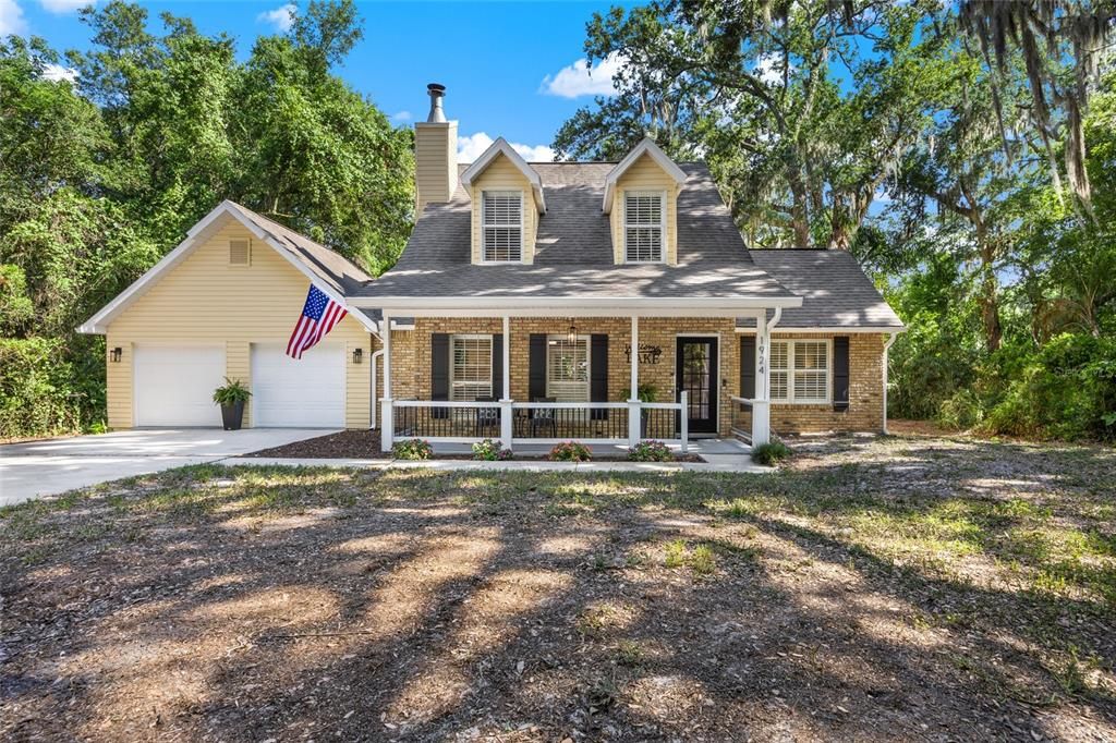 Active With Contract: $1,680,000 (3 beds, 2 baths, 1962 Square Feet)