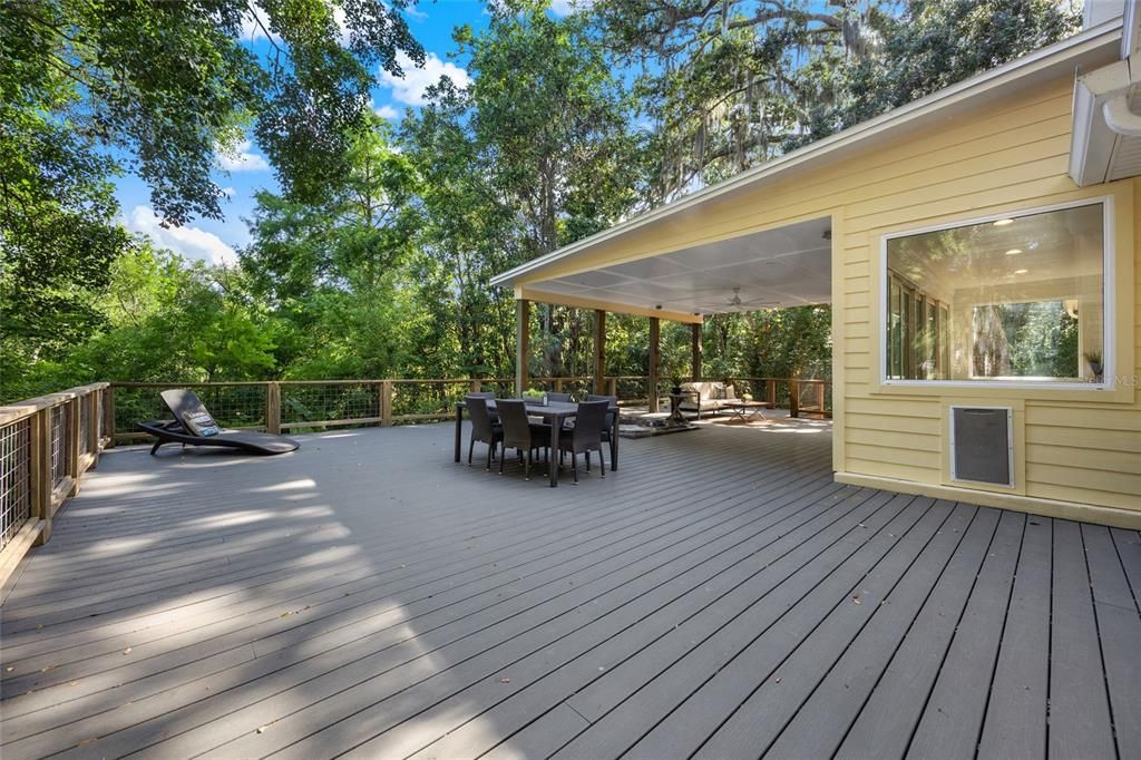 Active With Contract: $1,680,000 (3 beds, 2 baths, 1962 Square Feet)