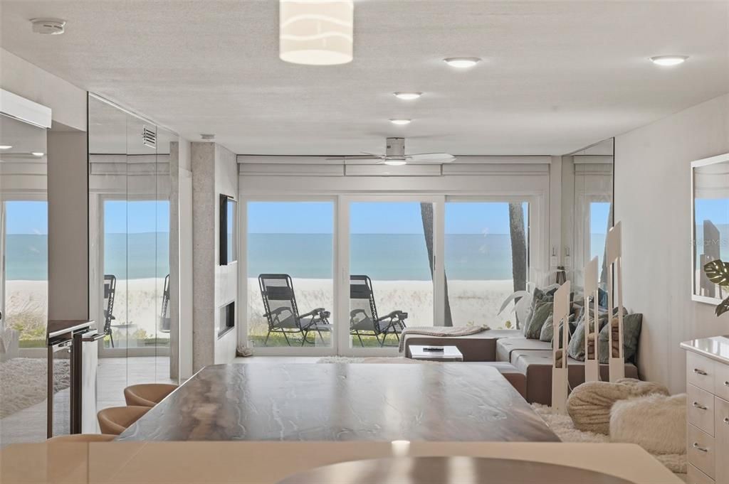 Active With Contract: $869,000 (2 beds, 2 baths, 1387 Square Feet)