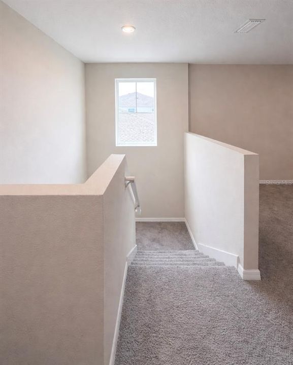 En Venta: $370,000 (5 camas, 3 baños, 2523 Pies cuadrados)