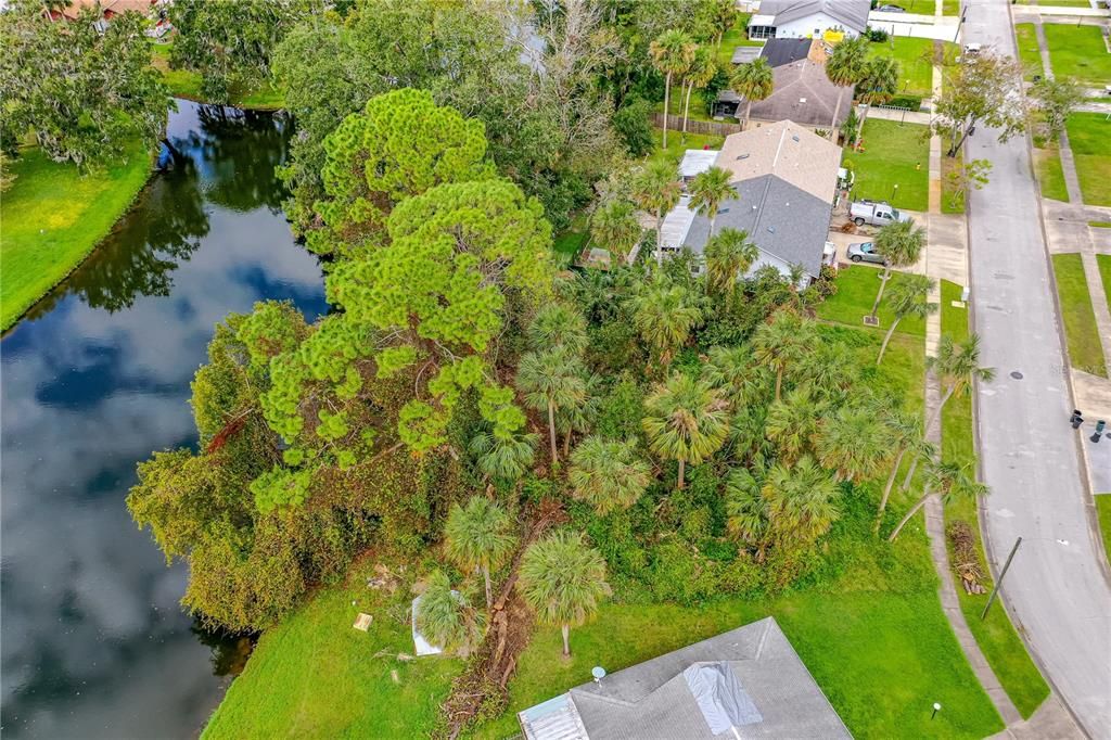 En Venta: $80,900 (0.23 acres)
