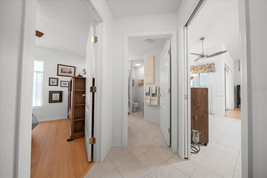 Под контрактом: $265,000 (3 спален, 2 ванн, 1876 Квадратных фут)